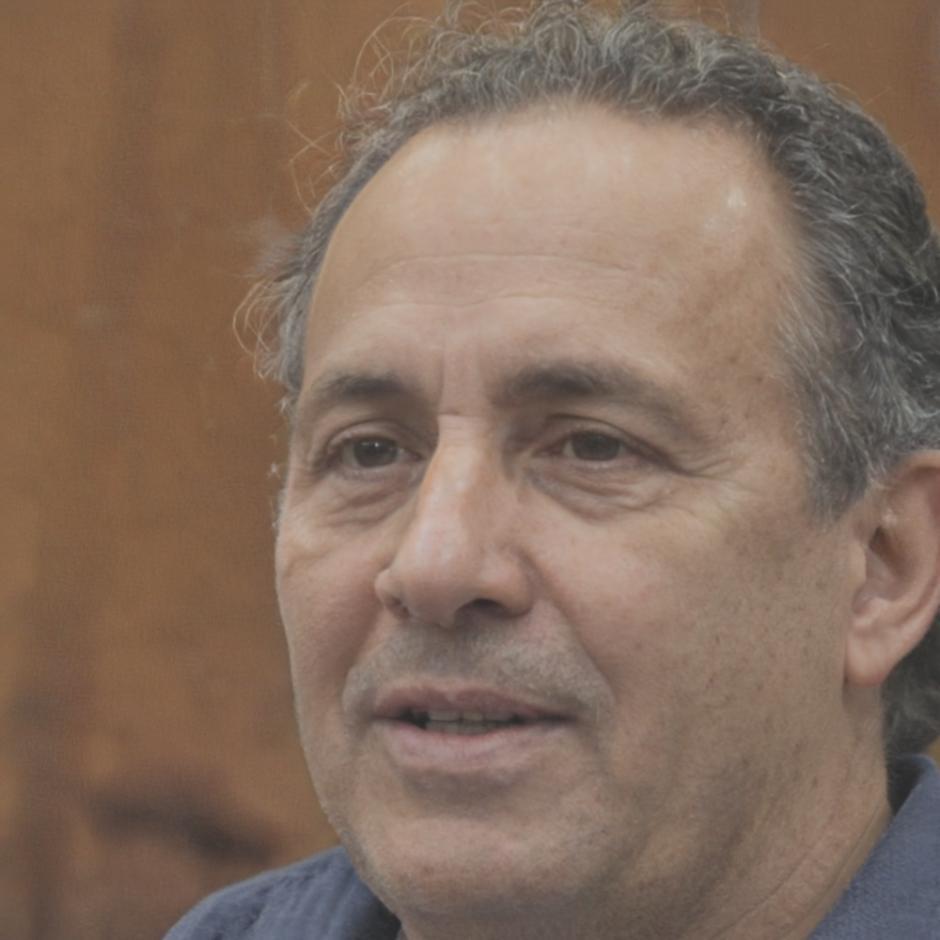 Culinary instructor with background in nutritional plant-based cooking